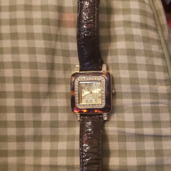 Watch - Picture 1 of 1